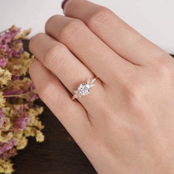 Moissanite vs Diamonds – Why We Love Moissanite Engagement Rings – Flawless Moissanite – Bridal Musings 1