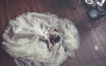 Glamourous Wedding Dresses, Hot Models & One Sexy, Sultry Film By Deneemotion